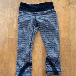 Lululemon cropped leggings